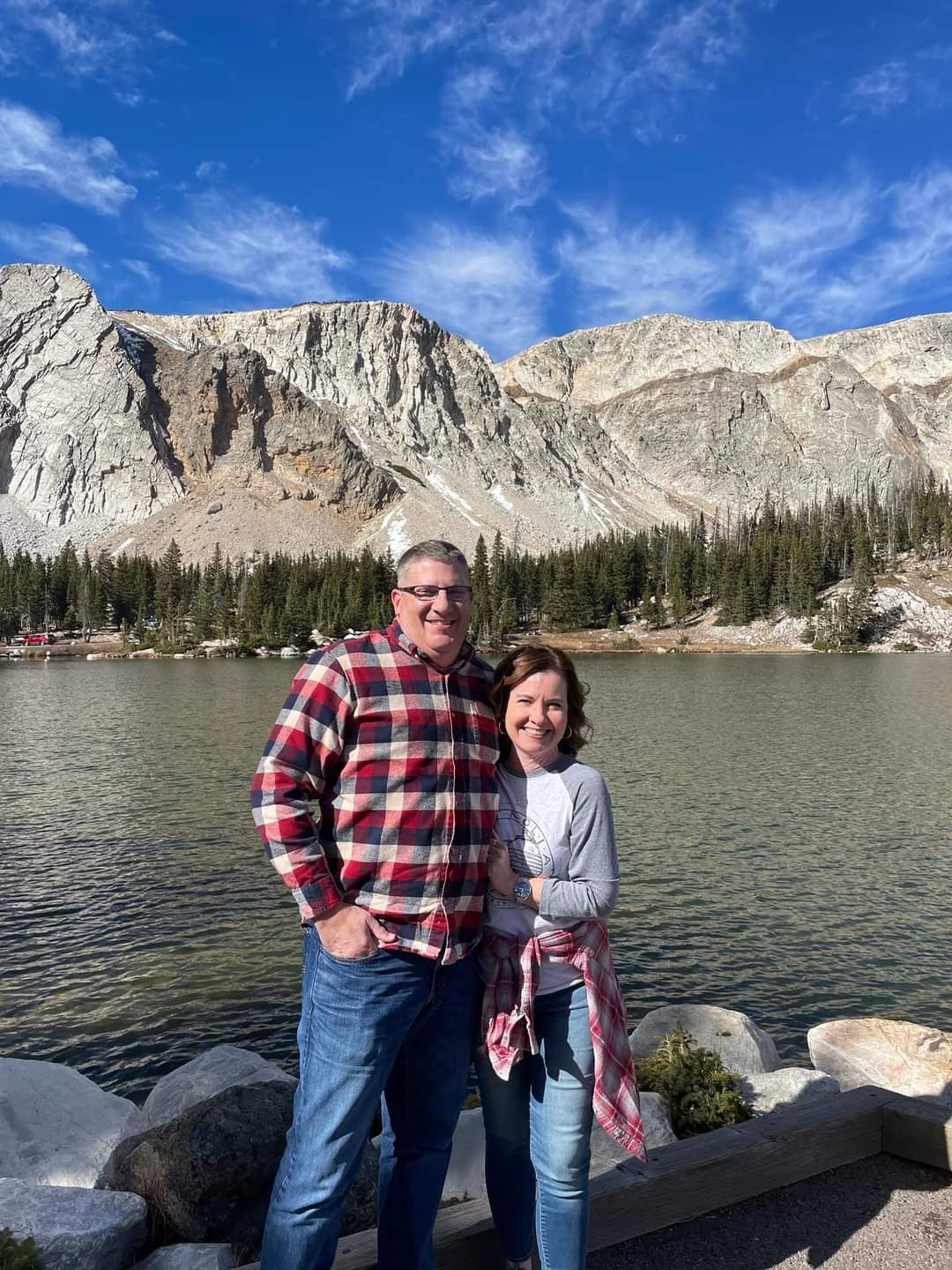 Alpine lake day